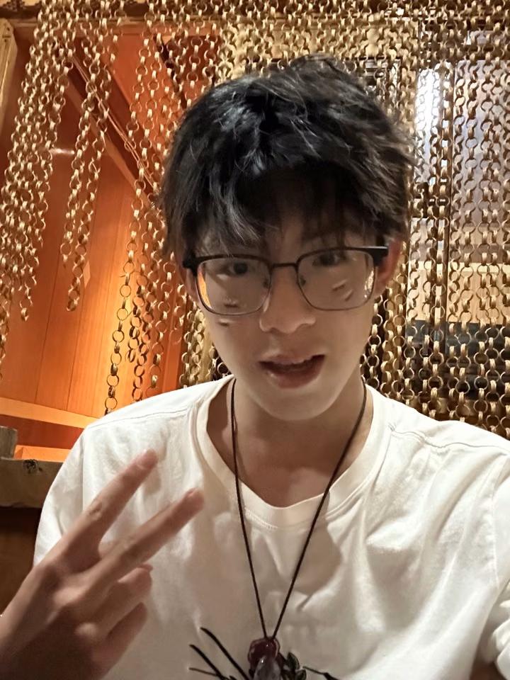 Roy 的个人照片